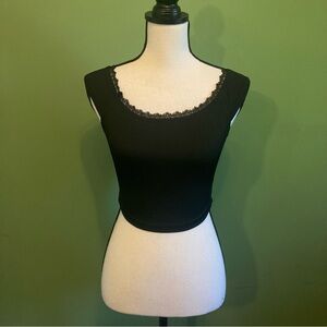 SHEIN Black Lace Trim Crop Top